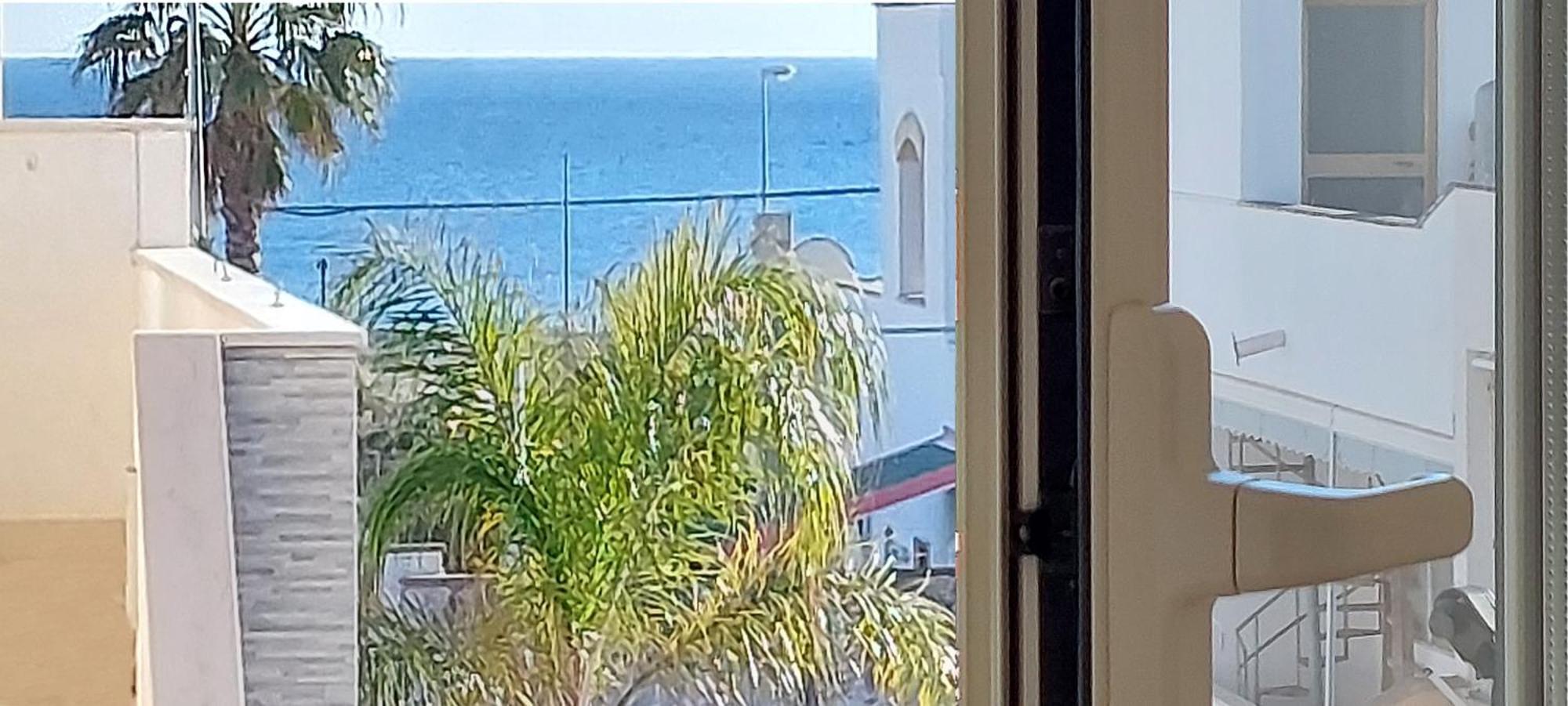 Lovely House Risveglio Fronte Mare Marina Di Pescoluse Exterior photo